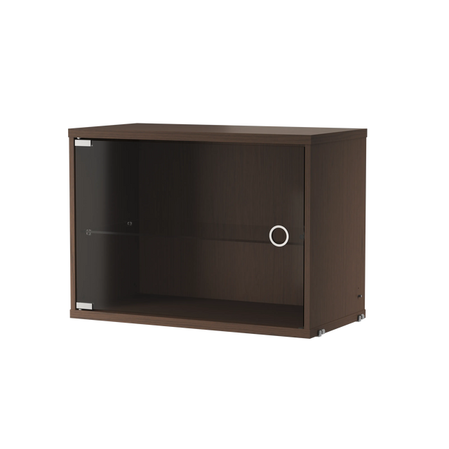 String Vitrine 58×30cm mit Glas-Schwenktür Dunkle Eiche – Hängevitrine für das String Regal