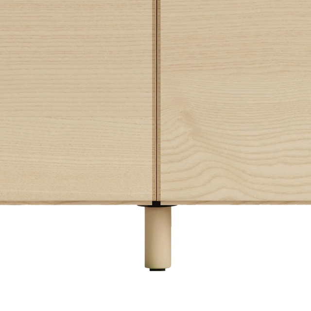 String Relief Verbindungsbeine (2er Set) Esche – Untergestell für die Relief Kommode