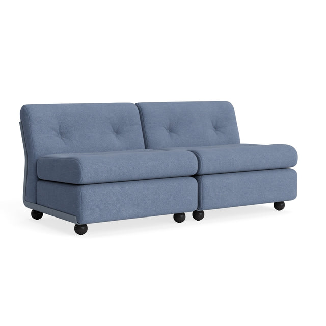 Sofa 2 - Sitzer Amanta Gestell Frost Blue - HAY - DesignWe.Love