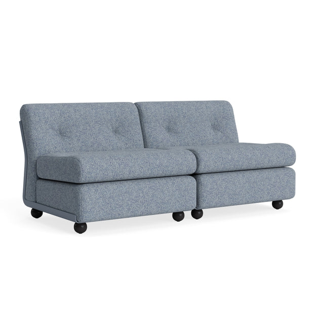 Sofa 2 - Sitzer Amanta Gestell Frost Blue - HAY - DesignWe.Love