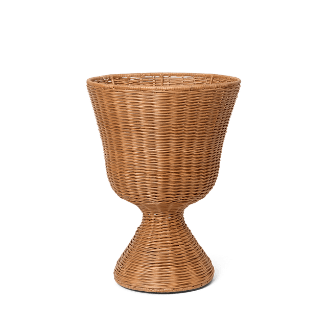 Agnes Pflanzenständer Rattan Low - ferm LIVING - DesignWe.Love