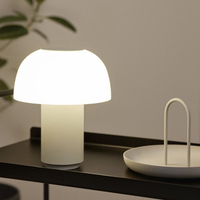 Akkuleuchte Harvest Moon Warm Grey - Zone Denmark - DesignWe.Love
