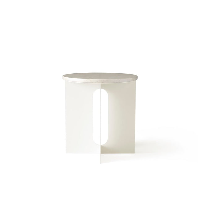 Androgyne Beistelltisch Ivory - Audo - DesignWe.Love