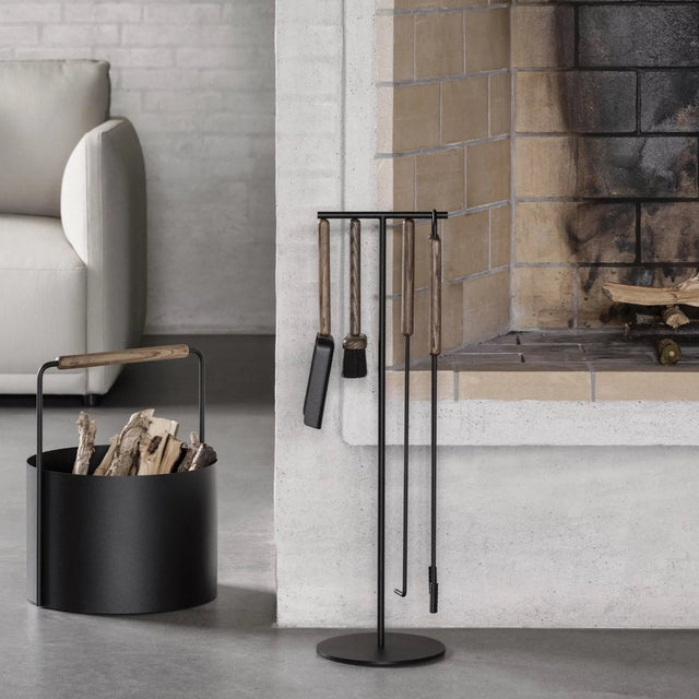 ASHI Kaminbesteck Brown Oak - Blomus - DesignWe.Love