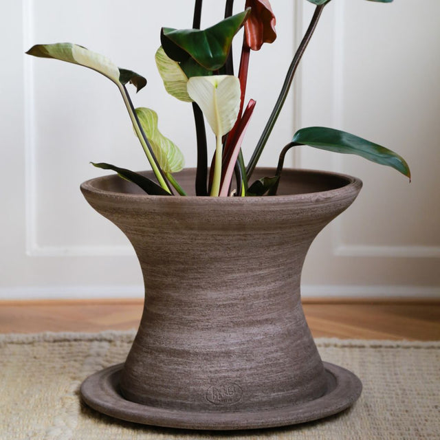 Blumenkübel und Beistelltisch Celeste - Bergs Potter - DesignWe.Love