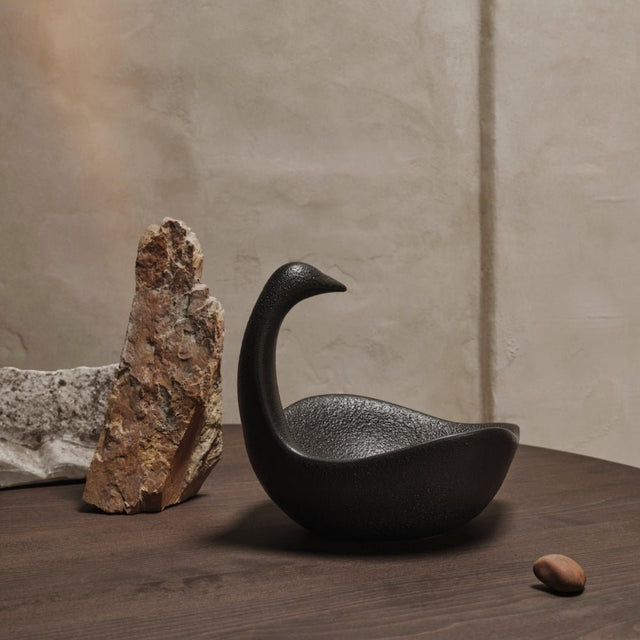 Centerpiece, Tischdekoration Swan - ferm LIVING - DesignWe.Love