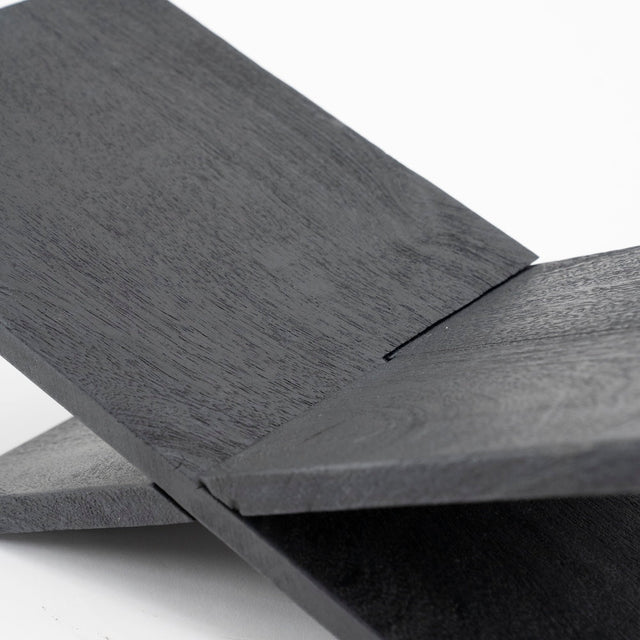 Design Buchstaender Holz Schwarz - By Boo - DesignWe.Love