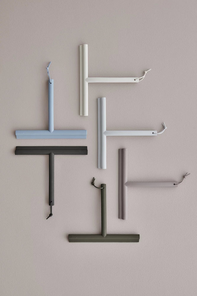 Duschabzieher Vipo Silikon mit Haken - blomus - DesignWe.Love