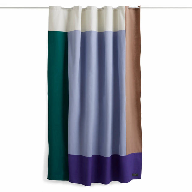 HAY Duschvorhang Pivot in Blau – Colour-Blocking-Design aus Baumwolle