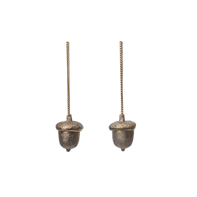 ferm LIVING Acorn Ornaments – Eichel Anhänger aus Messing 2er-Set