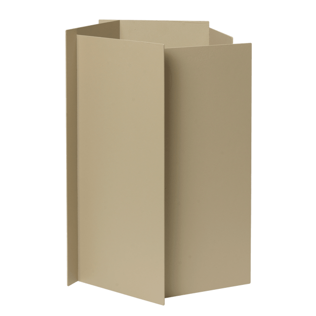 Fragma Blumentopf Medium H39 Cashmere - ferm Living - DesignWe.Love