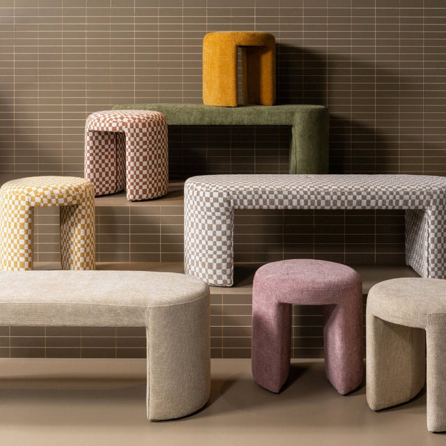 Gepolsterter Hocker Charlie Gelb mit Karomuster - Woood - DesignWe.Love
