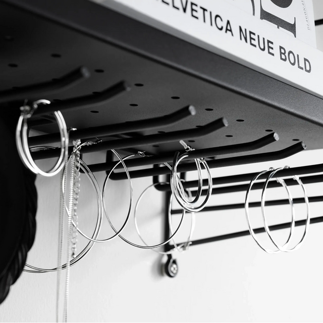 Gläserschienen 20cm Schwarz – String Furniture Regalsystem (2er Set)