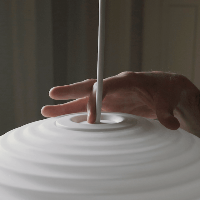 Hängeleuchte Lantern Lamp Large - New Works - DesignWe.Love