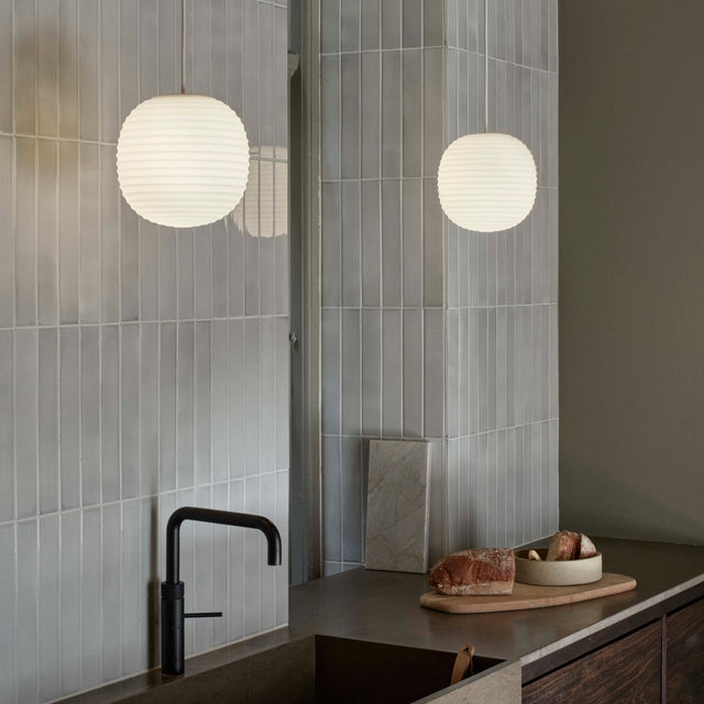 Hängeleuchte Lantern Lamp Small - New Works - DesignWe.Love