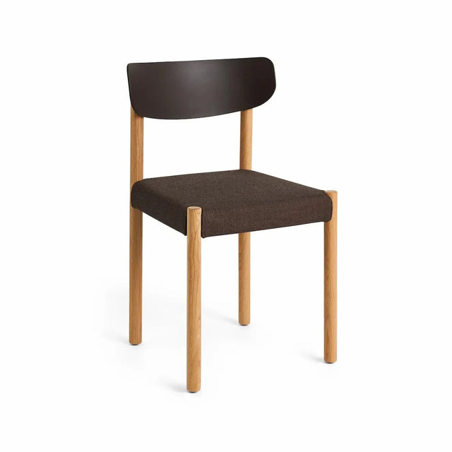 HAY Pack Chair 11 gepolsterter Trattoria-Stuhl, Oiled Oak Eiche, Rücken Graphite Brown, Bezug Remix 356