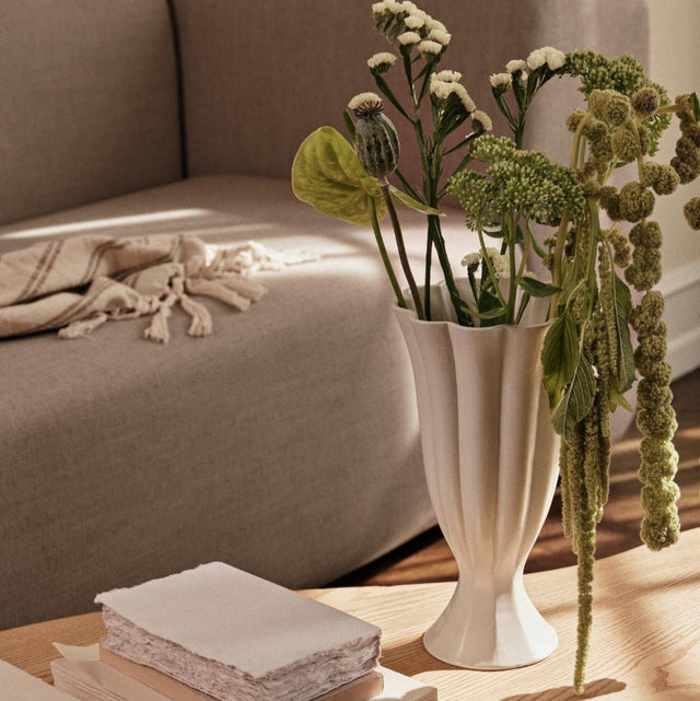 Heli Vase Small Keramik - Broste Copenhagen - DesignWe.Love