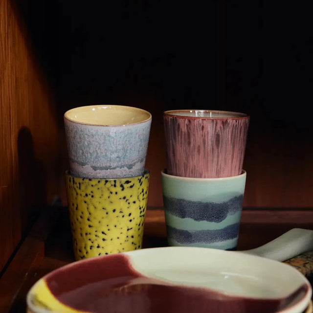 HK Living 70s Ceramics Kaffeebecher Artistic 4er Set – handbemalte Kaffeetassen - Dekobeispiel