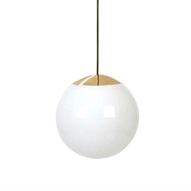 HL 99 Pendelleuchte mit Opalkugel Messing - Tecnolumen - DesignWe.Love