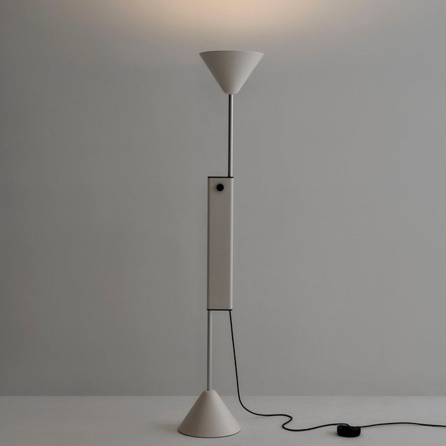 Höhenverstellbare Stehleuchte Twist Cream White - Hay - DesignWe.Love
