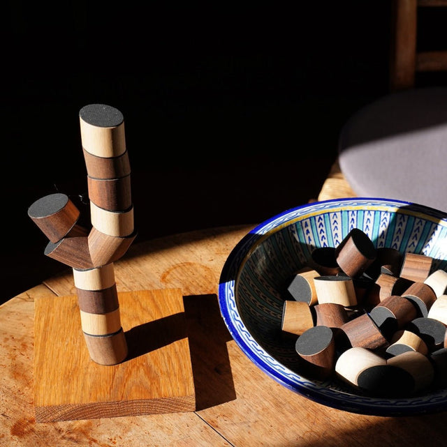 Holzbausteine LOGGOS - Set M Buche/Nuss - Frechling - DesignWe.Love