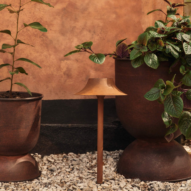 Hourglass Blumentopf Rost 59cm Medium - ferm LIVING - DesignWe.Love