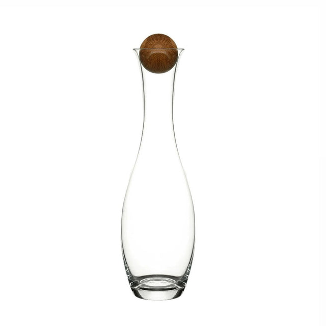 Karaffe Nature mit Kugel aus Eiche - Sagaform - DesignWe.Love