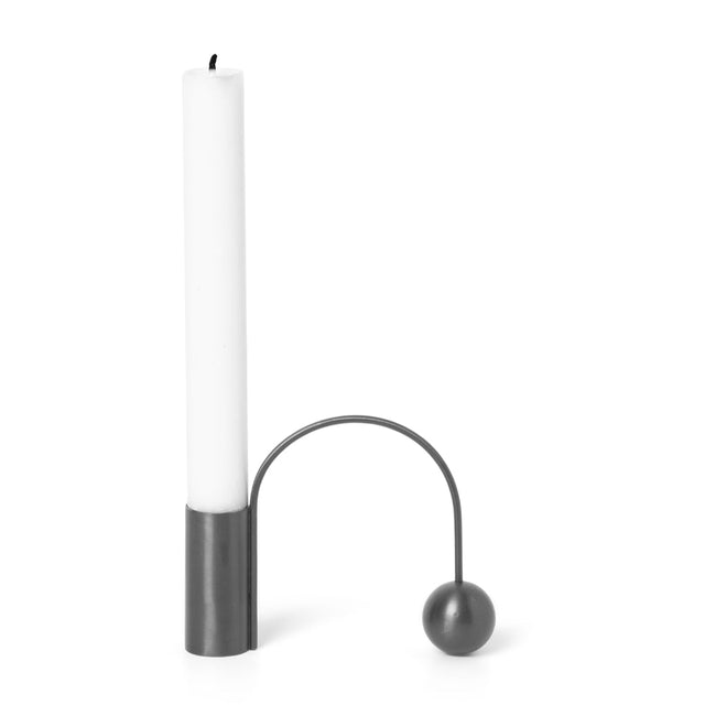 Kerzenhalter Balance Black Brass - ferm LIVING - DesignWe.Love