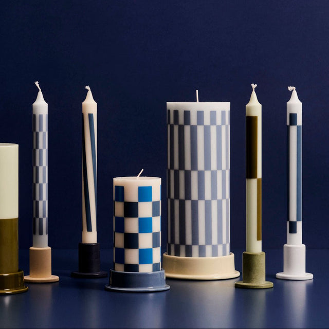 Kerzenhalter Column Candleholder Lime - White Large - HAY - DesignWe.Love