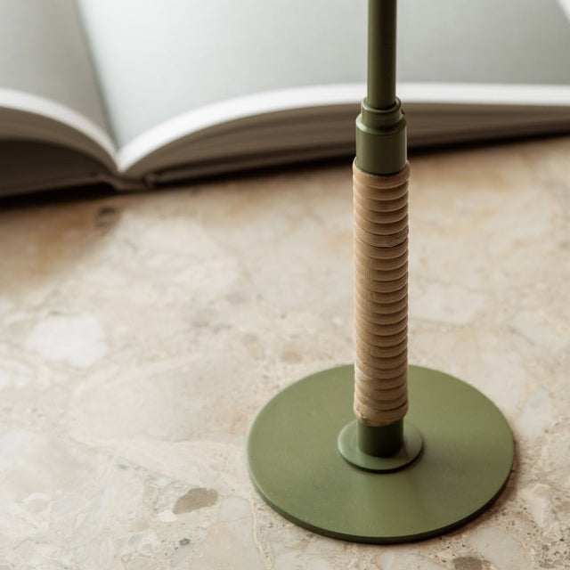 Kerzenhalter Duca Olive Green - AUDO - DesignWe.Love