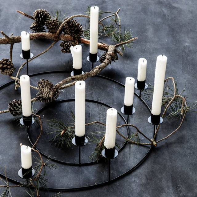 Kerzenständer Ring Schwarz - House Doctor - DesignWe.Love