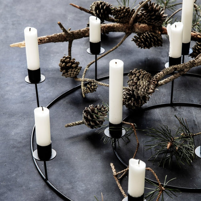 Kerzenständer Ring Schwarz - House Doctor - DesignWe.Love