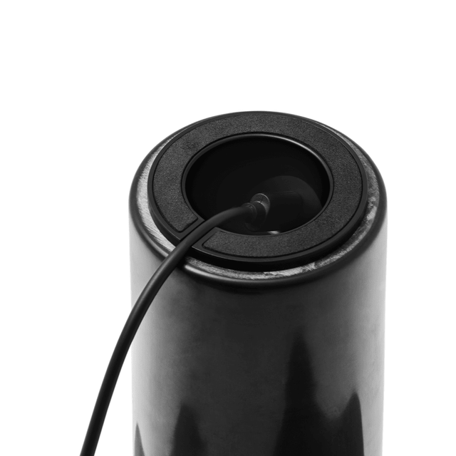 Kizu Akkuleuchte Marmor Schwarz - New Works - DesignWe.Love