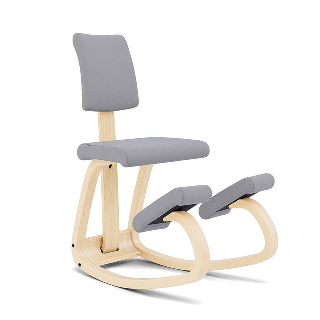 Kniestuhl mit Rückenlehne Variable Plus (Natur/Grau) - Varier Furniture - DesignWe.Love