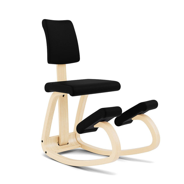 Kniestuhl mit Rückenlehne Variable Plus (Natur/Schwarz) - Varier Furniture - DesignWe.Love