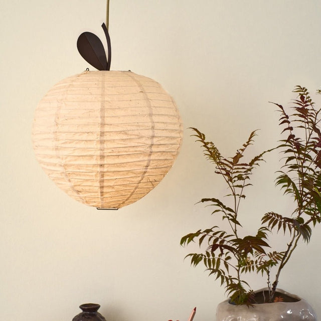 Lampe Apple - ferm LIVING - DesignWe.Love