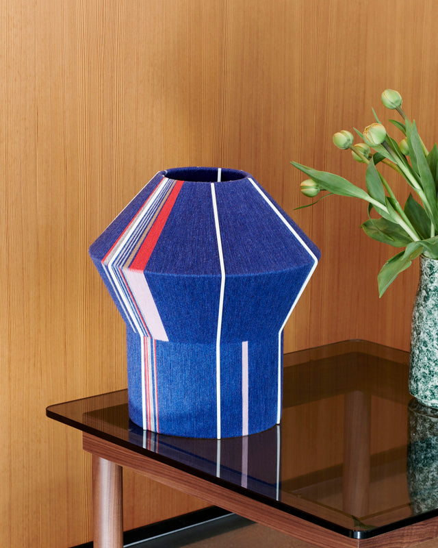 Lampenschirm Bonbon 310 Petit Bleu - Hay - DesignWe.Love