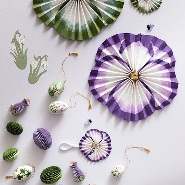 Papier Rosette Flower Purple ⌀32cm - Bungalow DK - DesignWe.Love