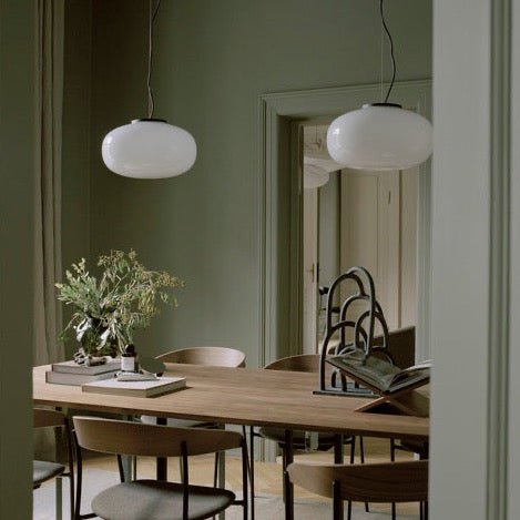 Pendelleuchte Karl Johan Large Ø40 cm - New Works - DesignWe.Love