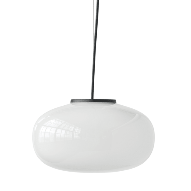 Pendelleuchte Karl Johan Large Ø40 cm - New Works - DesignWe.Love