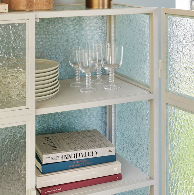 Plex Schrank mit Glastüren Grau - Hübsch Interior - DesignWe.Love
