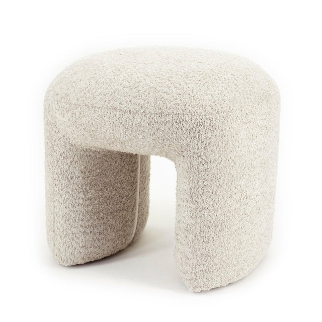 Polster Hocker Sahi Bouclé Taupe - By Boo - DesignWe.Love