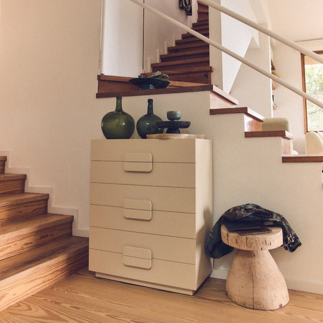 Schubladenschrank Spacious Drawer Cream (80x40,5x98 cm) - HK Living - DesignWe.Love