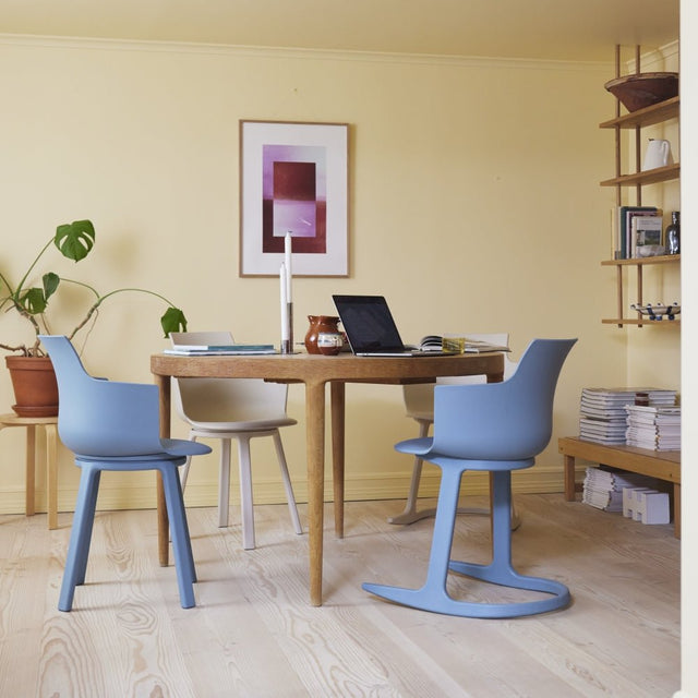 Social Tilt Stuhl Blue - Varier Furniture - DesignWe.Love
