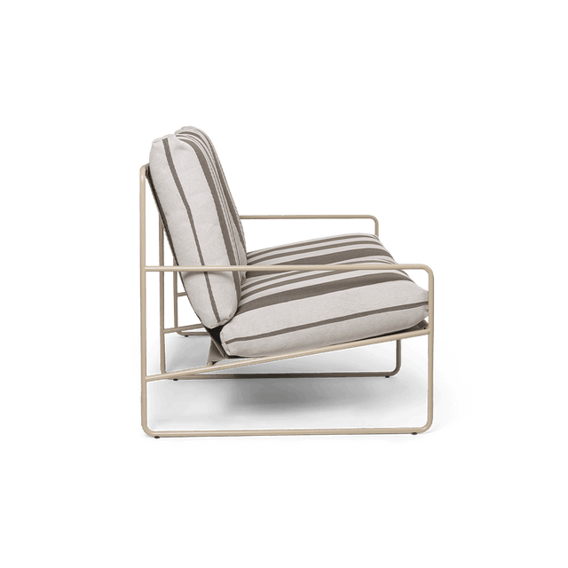 Sofa Desert 2 - Sitzer gestreift Cashmere/Chocolate Outdoor - ferm LIVING - DesignWe.Love