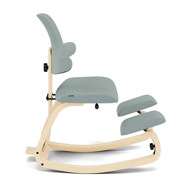 Thatsit Kniestuhl mit Rückenlehne - Varier Furniture - DesignWe.Love