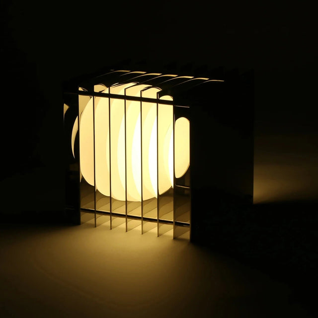Tischleuchte Lớp Square Large Aluminium Polished - Bang - DesignWe.Love