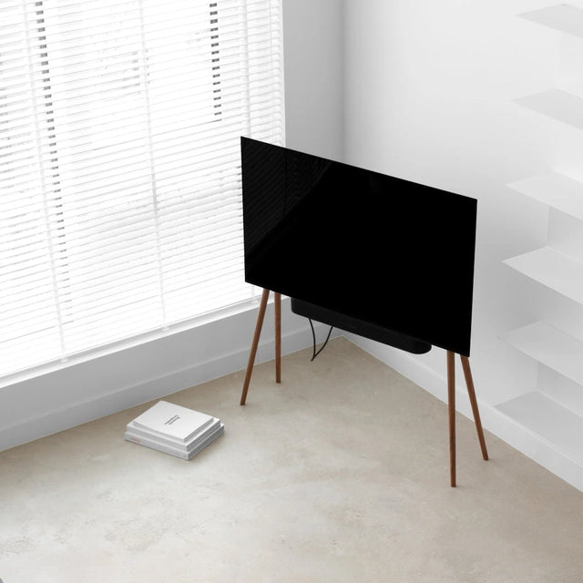 TV - Ständer aus Holz für 55 - 77 Zoll Walnuss Natur - JALG - DesignWe.Love