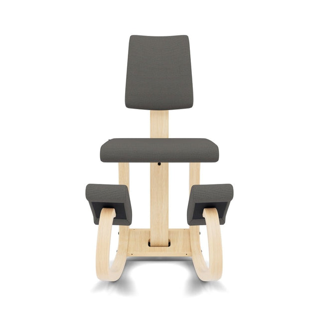 Variable Plus Kniestuhl mit Rückenlehne Natur/Grau - Varier Furniture - DesignWe.Love