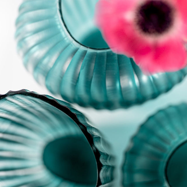 Vase Melrose S Petrol H 15 - Guaxs - DesignWe.Love
